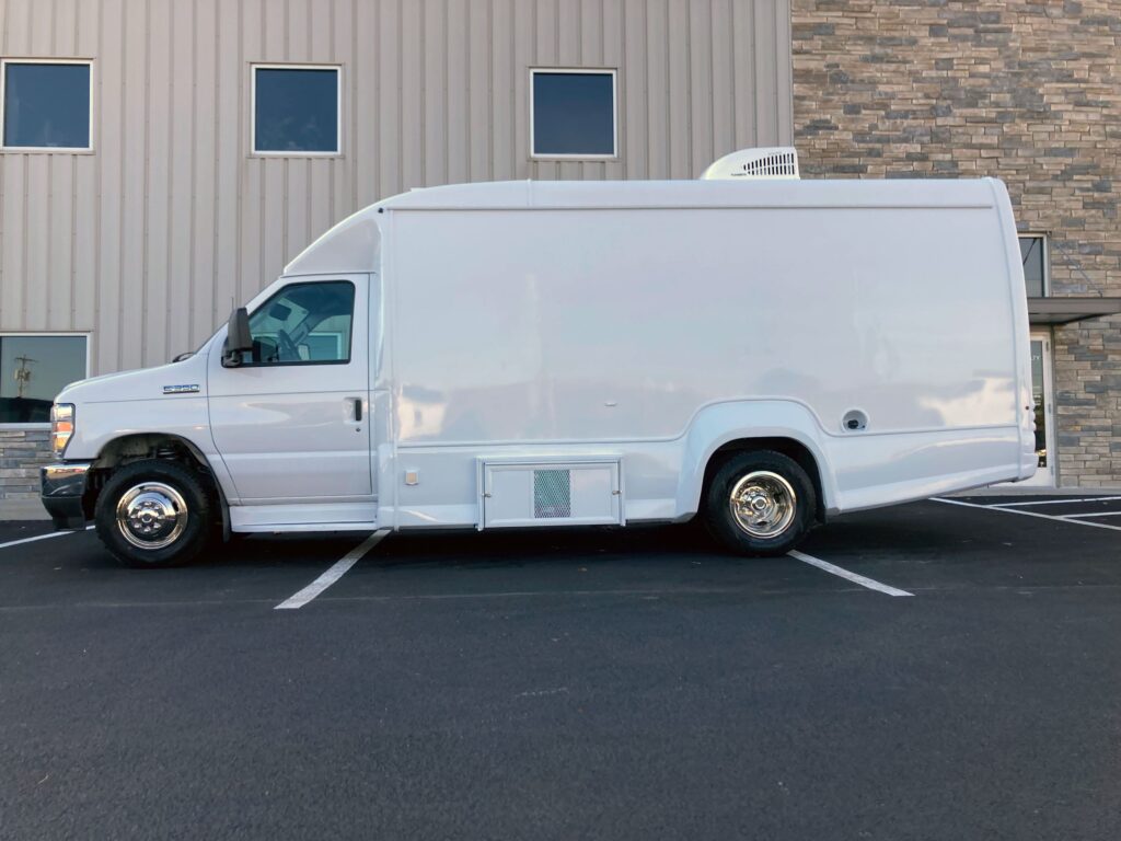 Image showing the outside of a One Room Mobile Medical Clinic, Group A.