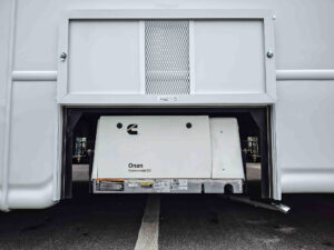 37ft three room mobile medical clinic with lift