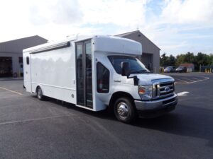 28Ft Two OP Mobile Dental Unit