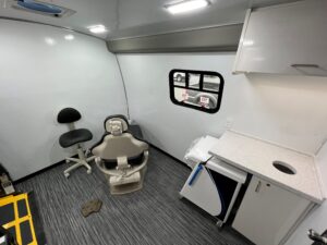 Two Room Mobile Dental Unit with Wheelchair Lift, Group L