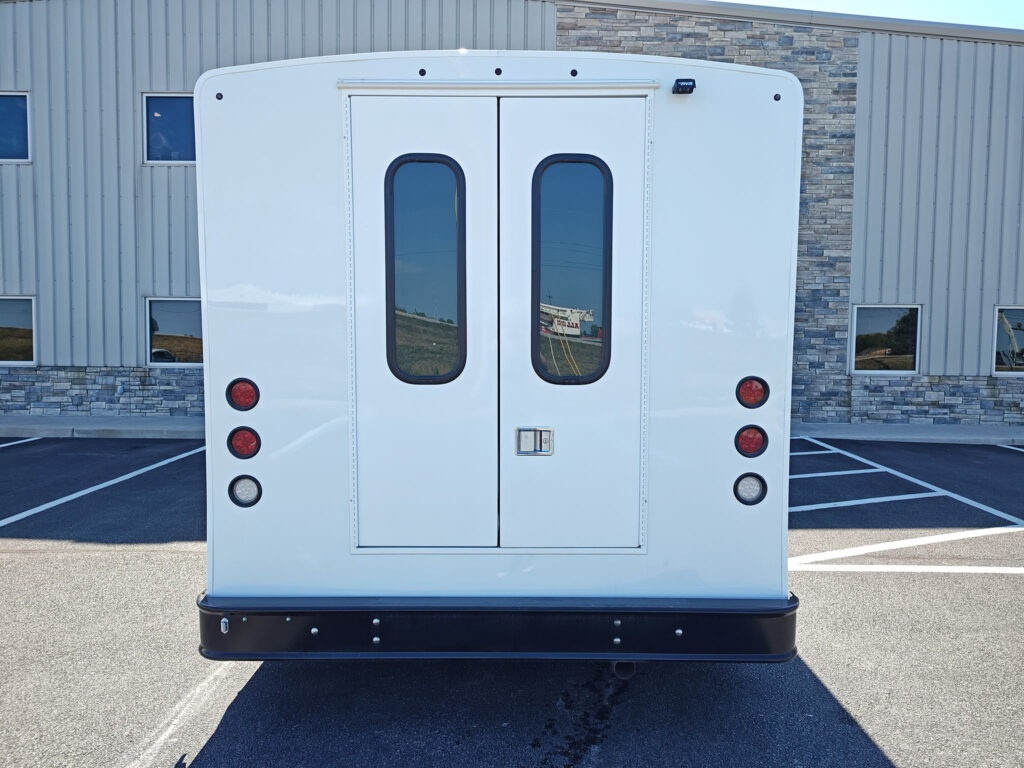 28ft two room ada mobile medical clinic with dual entry