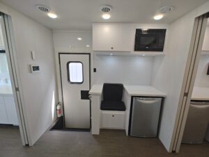 40ft Three Room Mobile Medical Clinic Interior