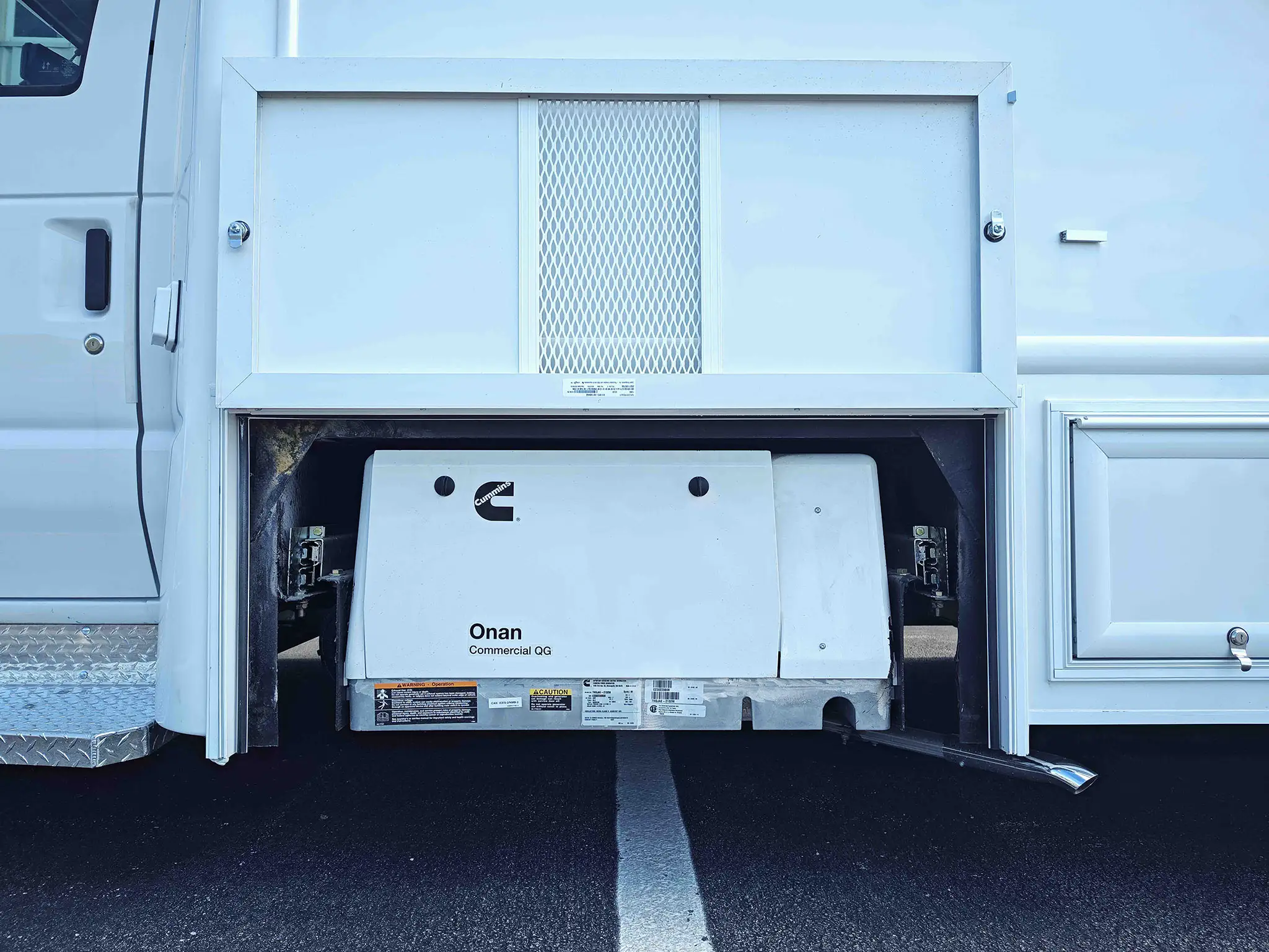 One Exam Room with Blood Draw and Wheelchair Lift, Group D