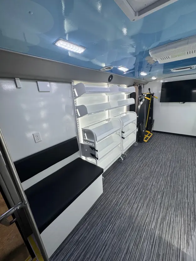 25FT Bookmobile With Wheelchair Lift, Group D