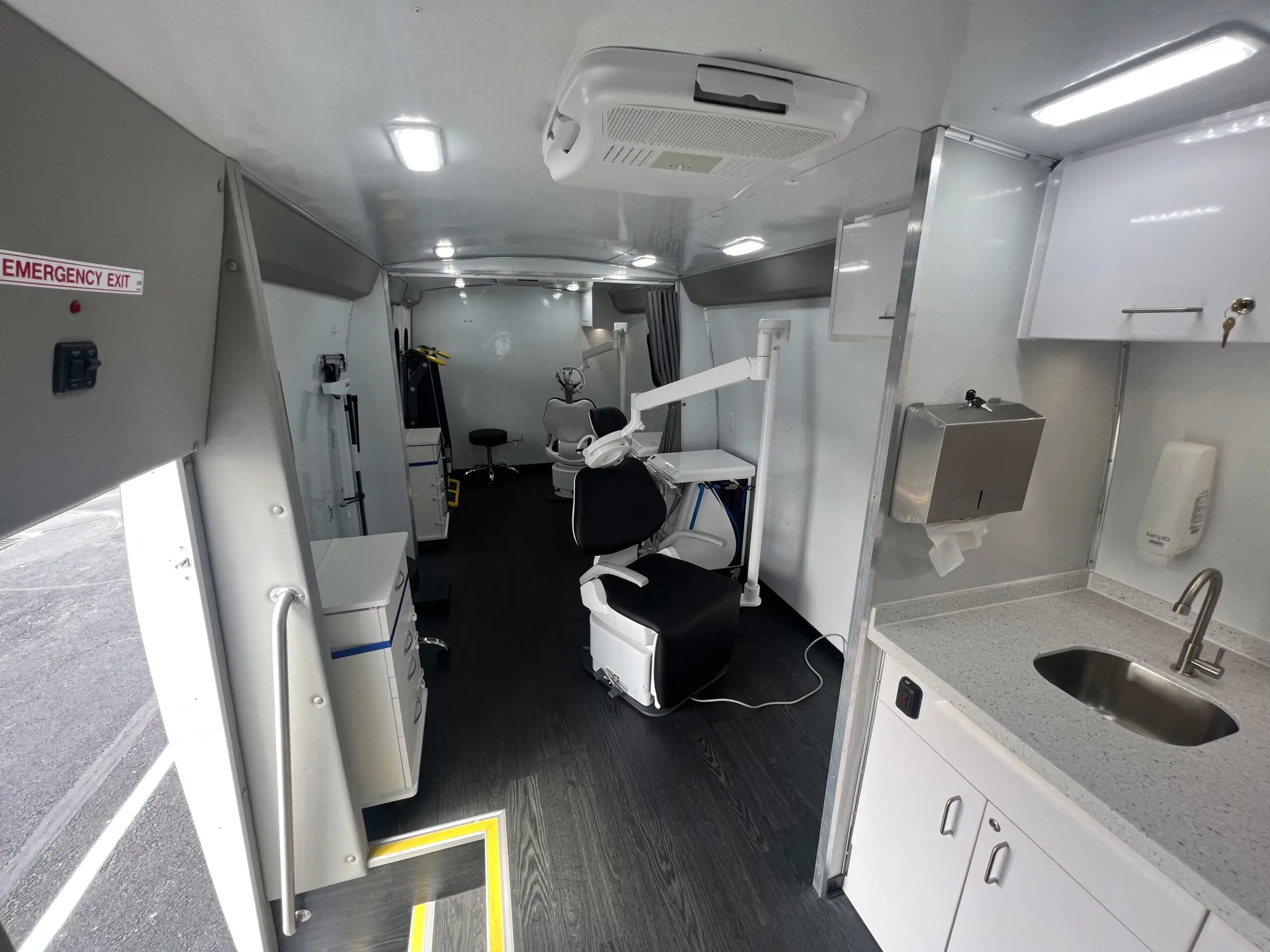 Three Room Clinic with Dental, Blood Draw & Exam, Group N