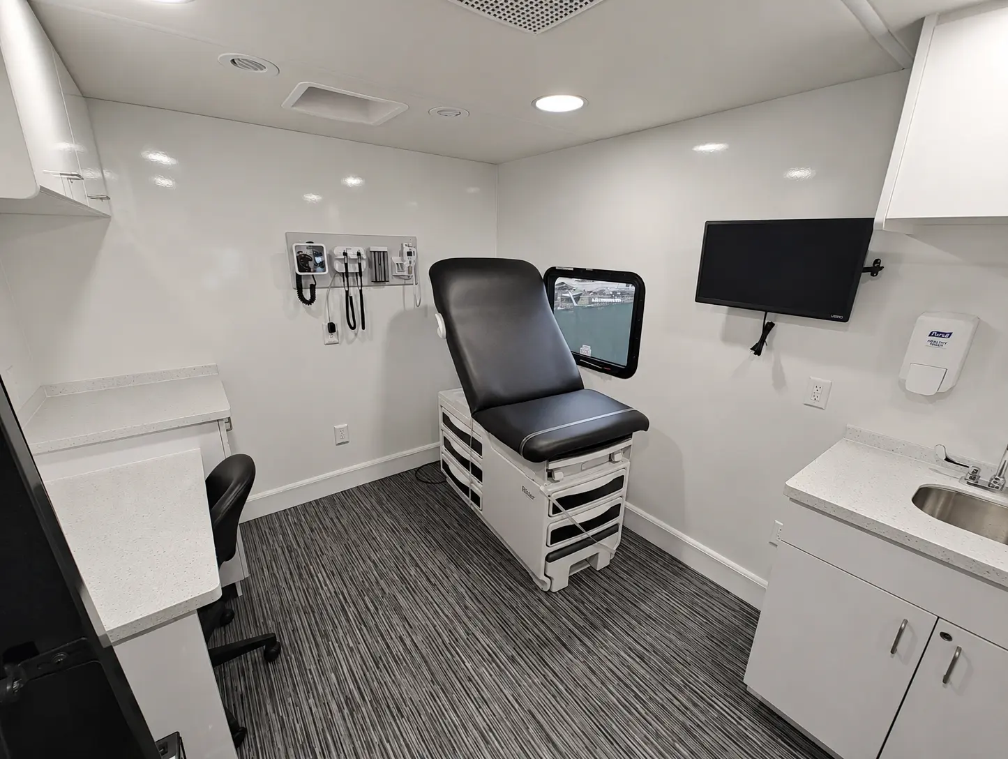 38ft Mobile Medical Clinic Interior