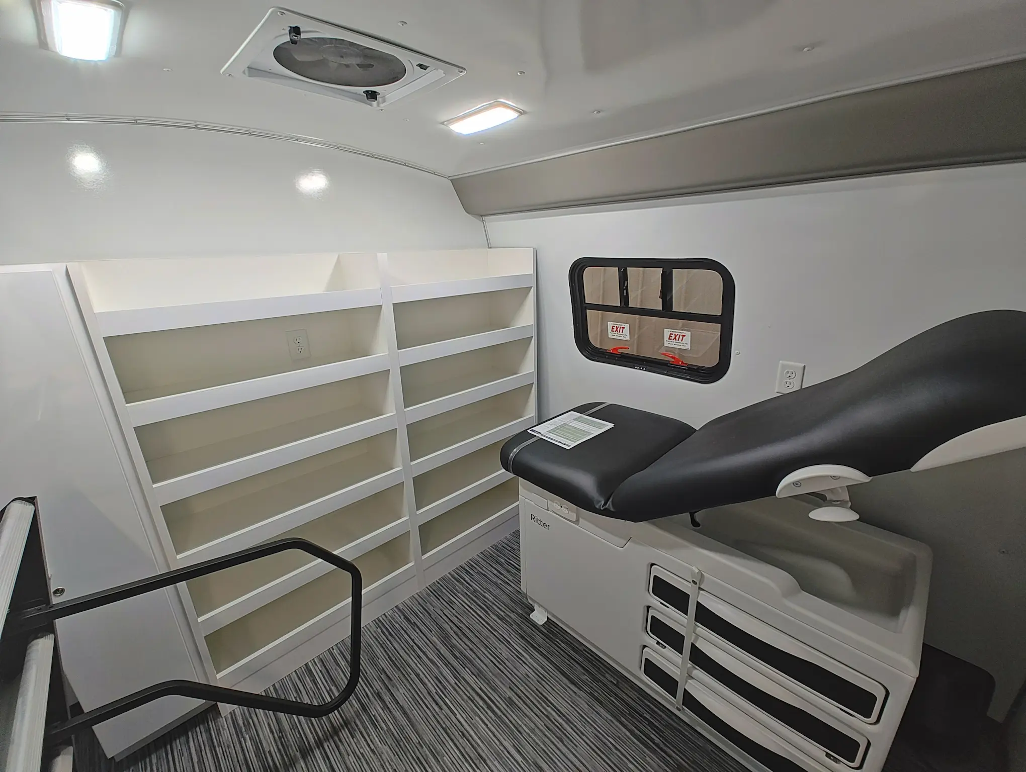 Oceanna Community Health 3 Room Mobile Health Clinic W/ Behavioral Health Room - Image 13