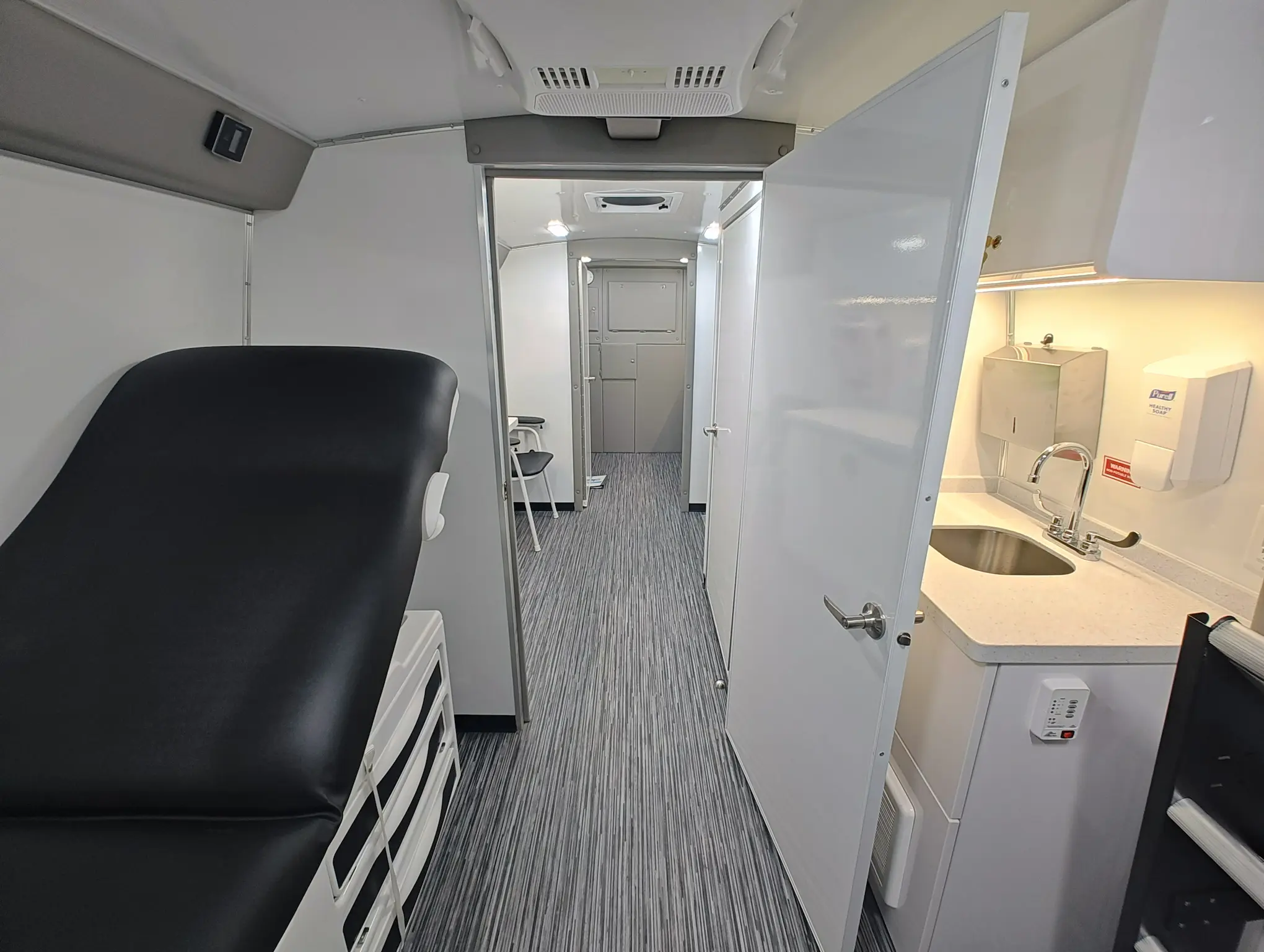 Oceanna Community Health 3 Room Mobile Health Clinic W/ Behavioral Health Room - Image 15