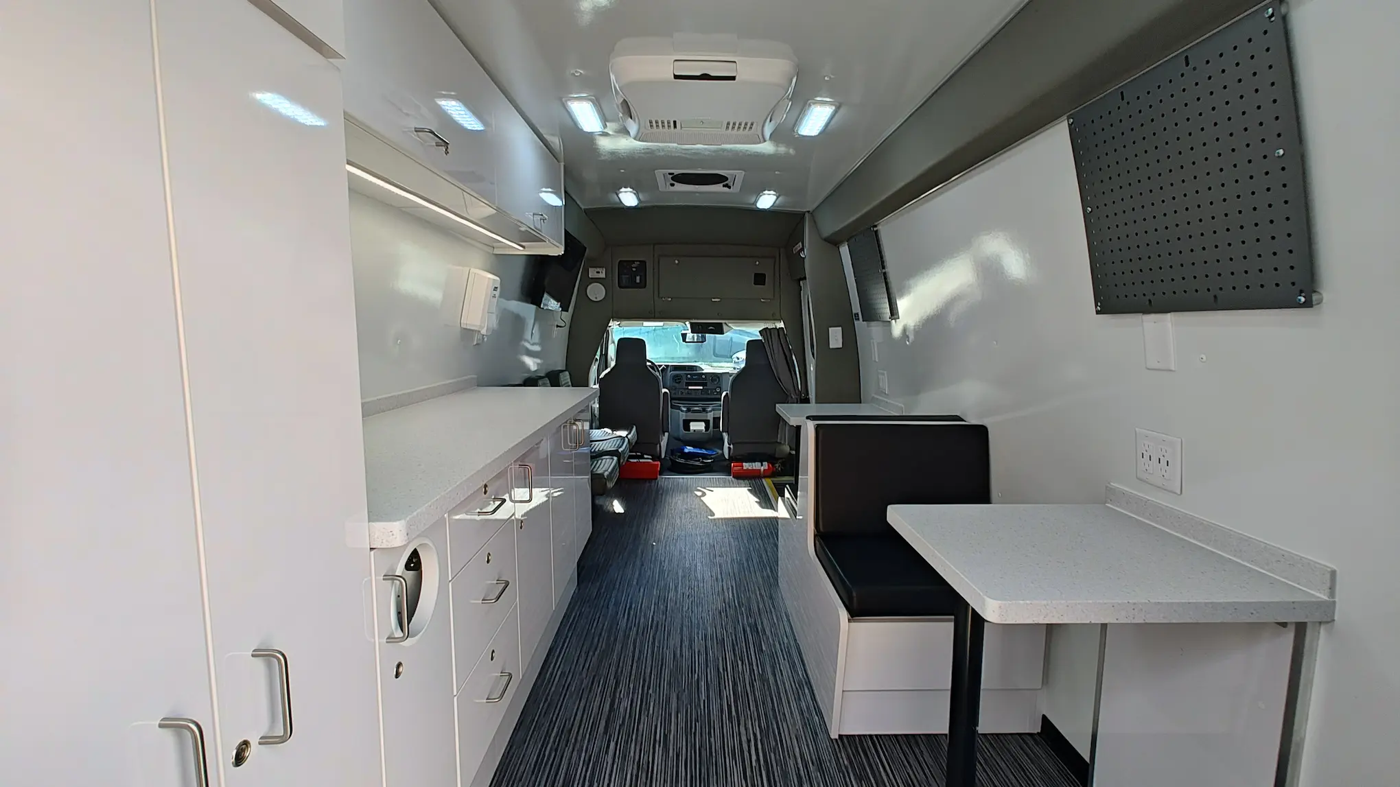 Hudson County Mobile Unit - Image 9